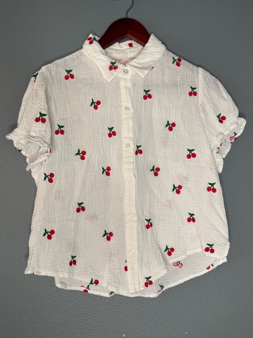 Mi Ami Francesca’s Cherry Embroidered Cotton Gauze Blouse Size M